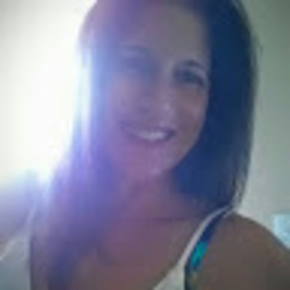 Profile Picture of Joanne Stryker (@joannestryker) on Poshmark