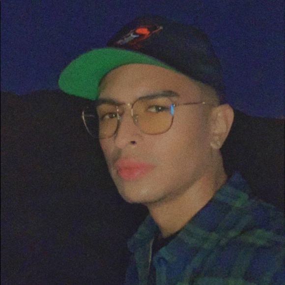 Profile Picture of Steven Serna (@stevenaserna) on Poshmark