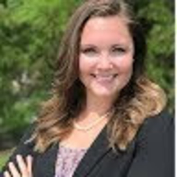 Profile Picture of Shannon Keller (@skeller2011) on Poshmark