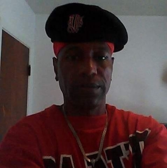 Profile Picture of Earl Kennie (@dmonzajones08) on Poshmark