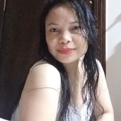Profile Picture of Lorena May Sumampong (@may_sumampong) on Twitter