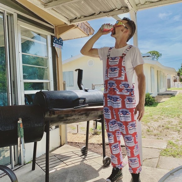 Profile Picture of Justin Treharn (@justintreharn) on Poshmark