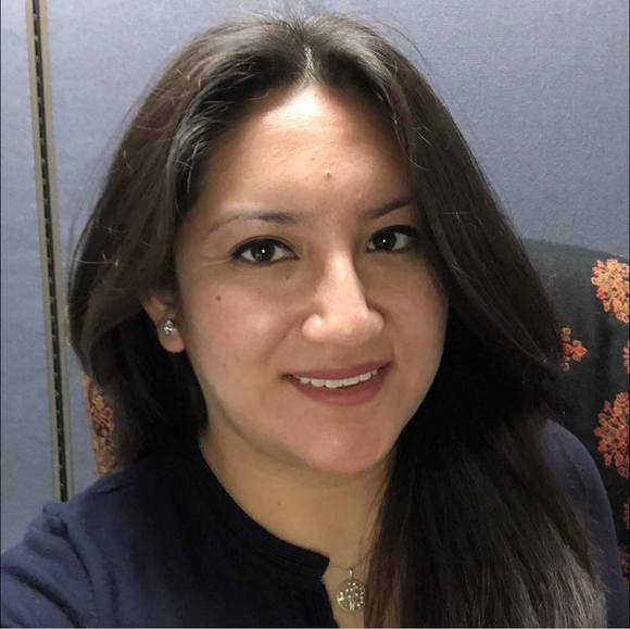 Profile Picture of Erica Rosero (@eridani_rosero) on Poshmark