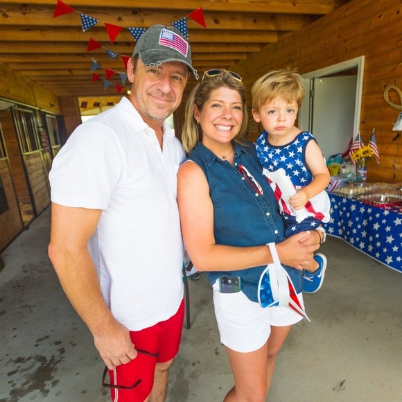 Profile Picture of Joe Simpson (@cubfan) on Poshmark