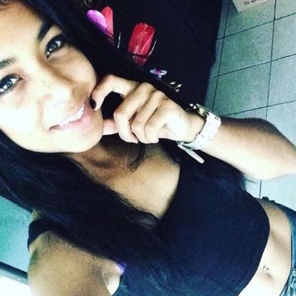 Profile Picture of Genesis Zamora (@minnie1025) on Poshmark