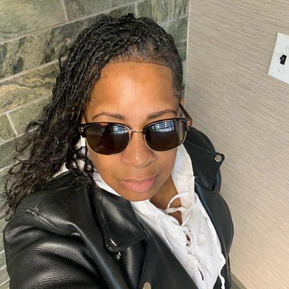 Profile Picture of Kimmie Hughey (@judithhughey67) on Poshmark