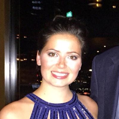 Profile Picture of Victoria Slade (@@vicki_slade) on Twitter