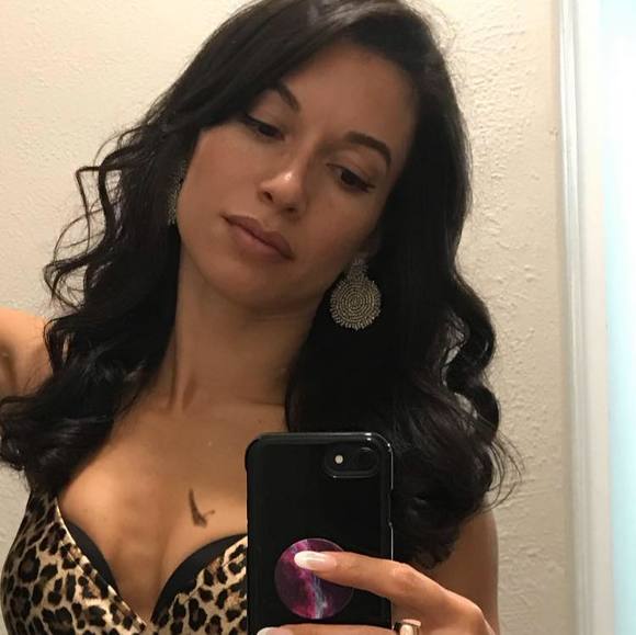 Profile Picture of Sophia Marzan (@sophiacarta) on Poshmark