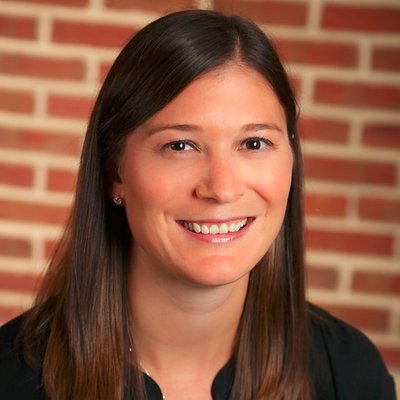 Profile Picture of Meredith Earl (@meredithjearl) on Twitter