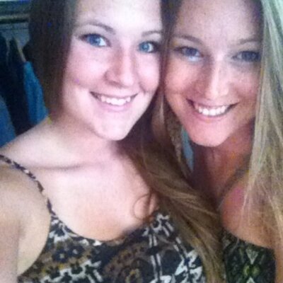 Profile Picture of Julia Kunkle (@jujuliabee) on Twitter