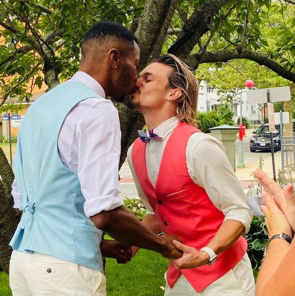 Profile Picture of Jordan Whitlow (@jordanwhitlow) on Poshmark