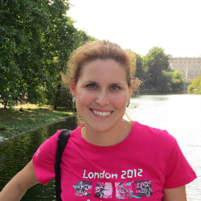 Profile Picture of Lisa Reynolds (@CopyinCity) on Twitter