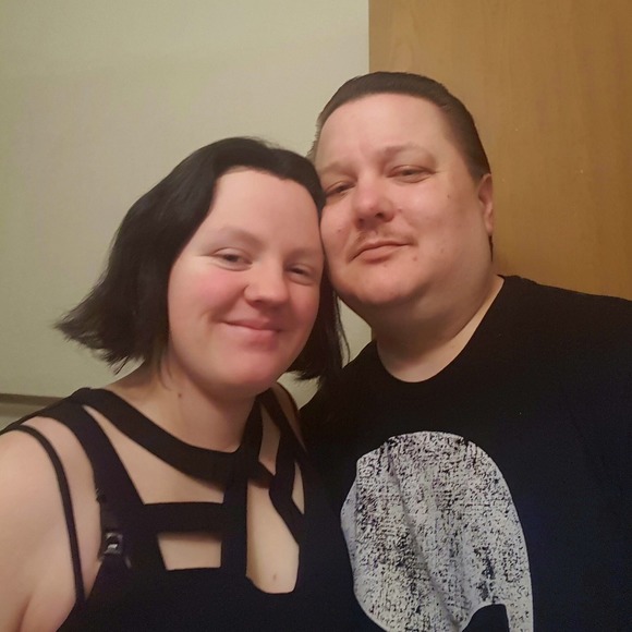 Profile Picture of Lyssa Longbine (@lyssalongbine) on Poshmark