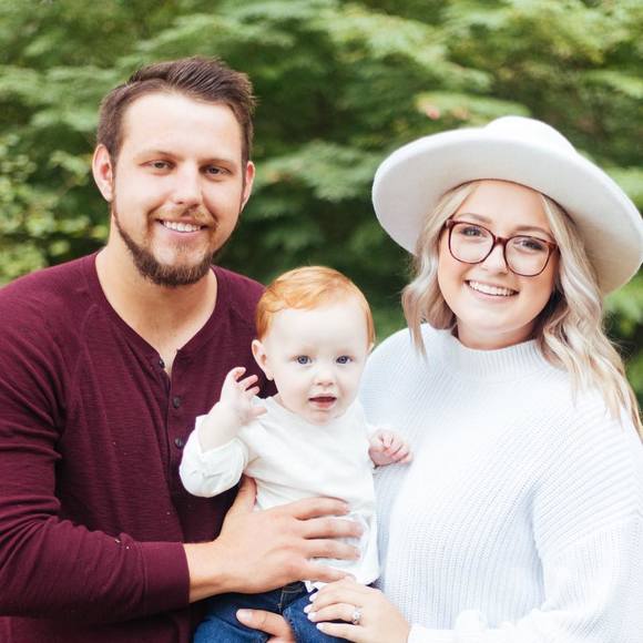 Cleo Woodson - Poshmark Profile Picture of Cleo Woodson (@meocleo) on Poshmark