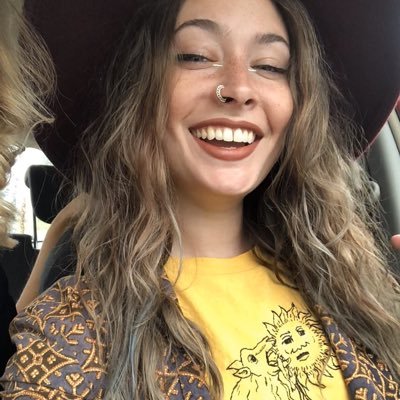 Profile Picture of Allison Mae Hall (@llisonmae) on Twitter
