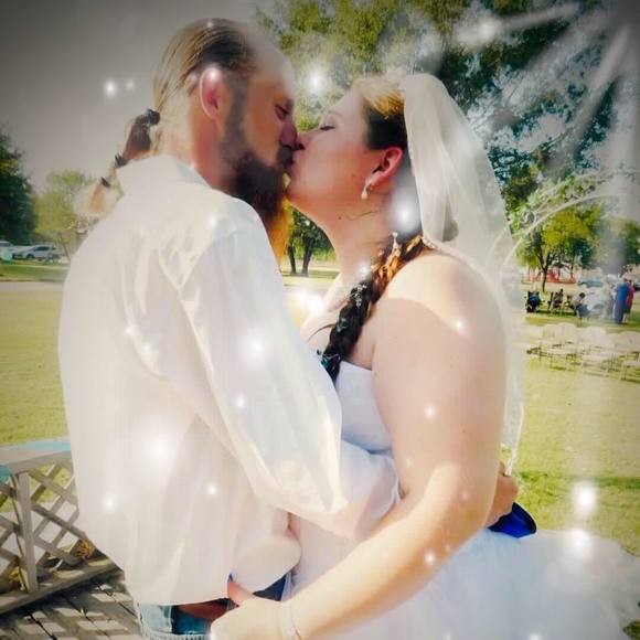 Profile Picture of Brianna Ridenour (@briannaridenour) on Poshmark