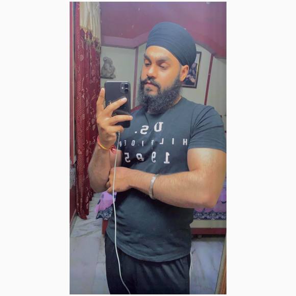 Profile Picture of Ekam jot Singh (@henry_01) on Poshmark