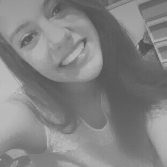 Profile Picture of Maddy Coutant (@mlcdance3) on Poshmark