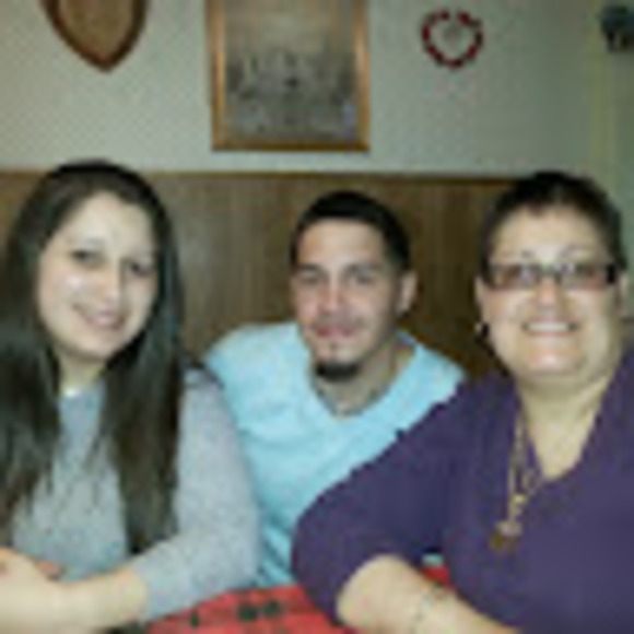 Profile Picture of Zoraida Ortiz (@zoraidaortiz471) on Poshmark