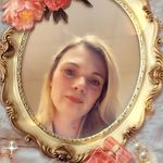 Profile Picture of Stacie Cooper (@staciedaisies) on Instagram