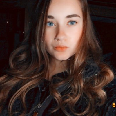 Profile Picture of Angela Lucarini (@Angela_434) on Twitter