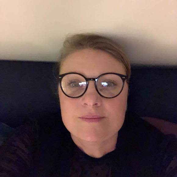 Profile Picture of Marlene Klausen (@mkklausen) on Poshmark