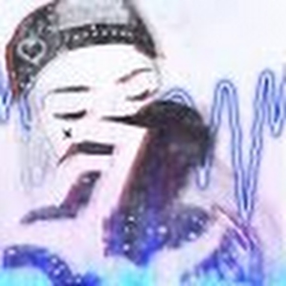 Profile Picture of Mackenzie Long (@23mackenziel) on Poshmark