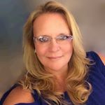 Profile Picture of Christina Curtis (@geomingo) on Instagram