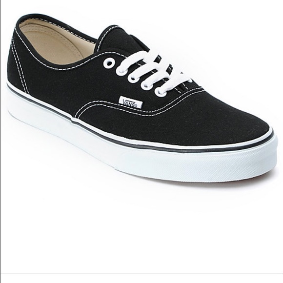 Profile Picture of Eric Cabrera (@ericcabrera10) on Poshmark