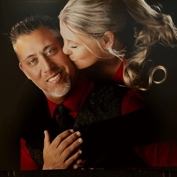 Profile Picture of Corey Marrone (@coreym80) on Poshmark