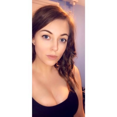 Profile Picture of Paige Macdougall (@MacdougallPaige) on Twitter