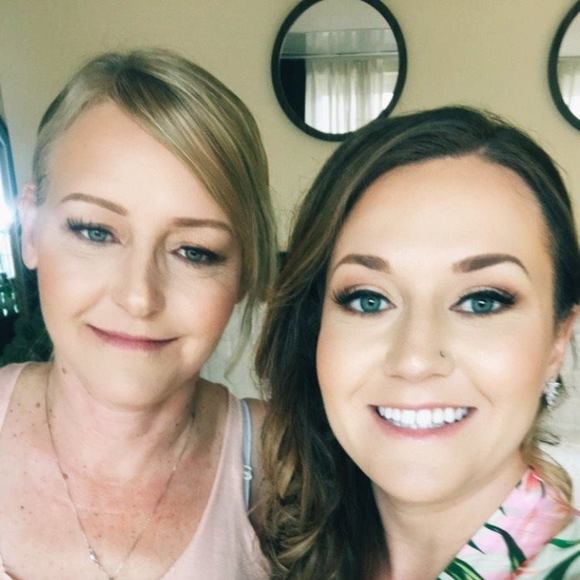 Cammera Pennetta - Poshmark Profile Picture of Cammera Pennetta (@cammerapennetta) on Poshmark