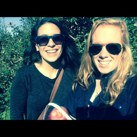 Profile Picture of Savannah Ryan (@savannahryan115) on Poshmark