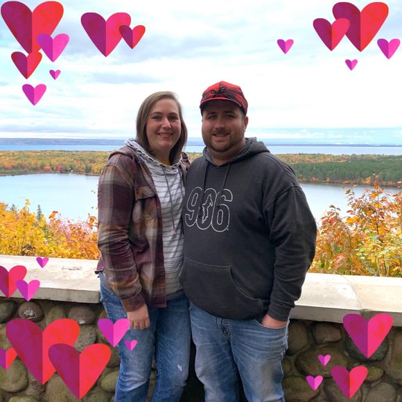 Profile Picture of Brittany Nevins (@brittanynevins9) on Poshmark