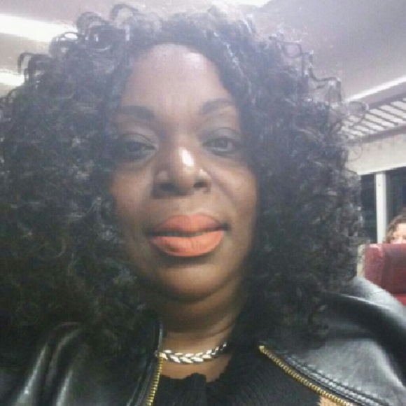 Profile Picture of Pauline Pedro (@ricardo372) on Poshmark