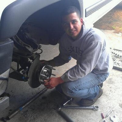 Profile Picture of Cesar Uribe Perez (@Cesaruribe94) on Twitter