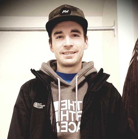 Profile Picture of Adam Duplessie (@dupadam) on Poshmark