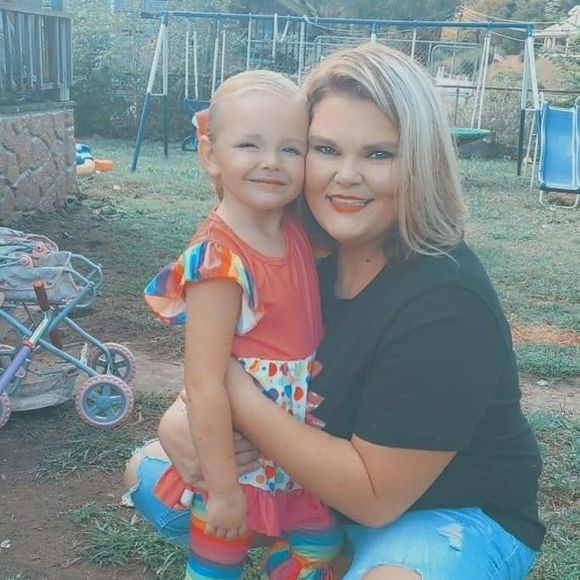 Profile Picture of Krystal Curry (@krystal_curry) on Poshmark