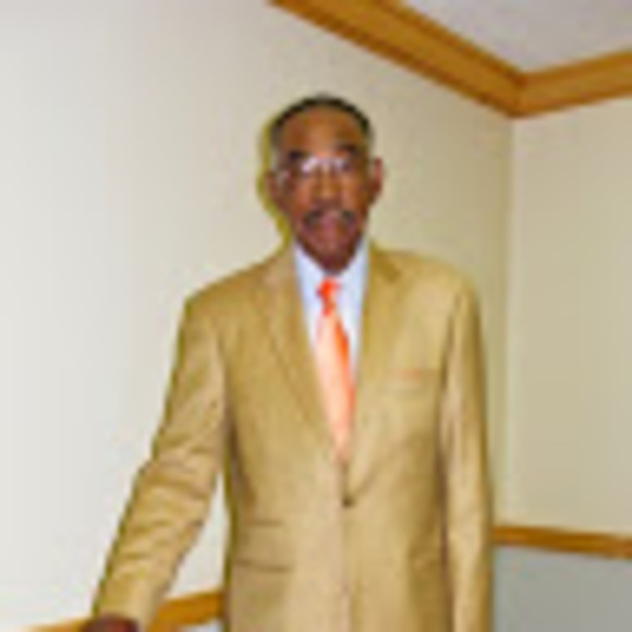 Profile Picture of Otis Wright (@otis_wright) on Poshmark