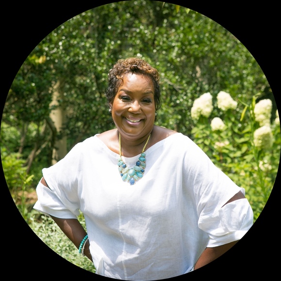 Profile Picture of Brenda Dixon (@bdixon59) on Poshmark