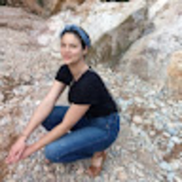 Profile Picture of Molly kite Spadone (@mollyspadone) on Poshmark