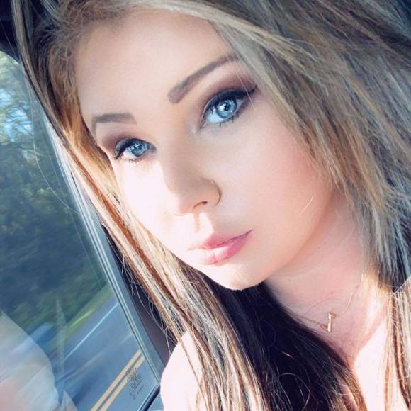 Profile Picture of Misty Dawn (@2mistyd) on Poshmark