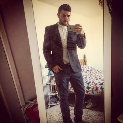 Profile Picture of Joe Hellens (@joehellens) on Twitter