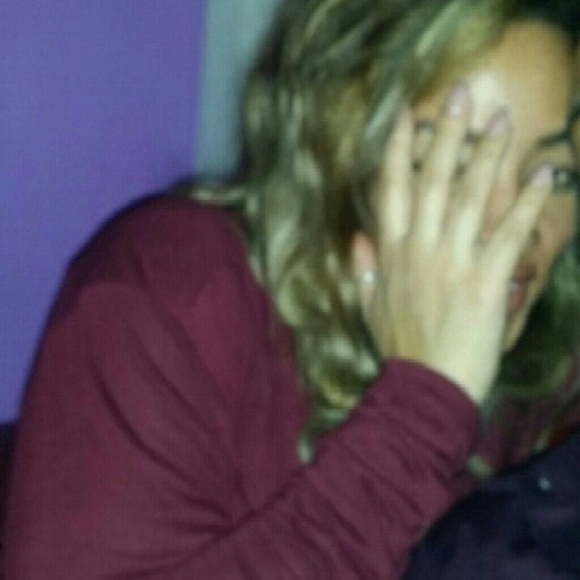 Profile Picture of Amber Spellious (@bayblicious) on Poshmark