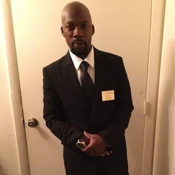 Profile Picture of Danny Smith (@britneygol) on Poshmark