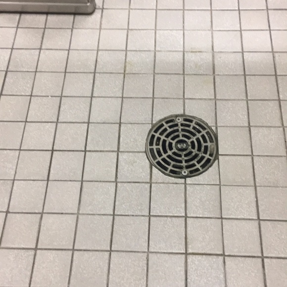 Profile Picture of Austin Clark (@aclark275) on Poshmark