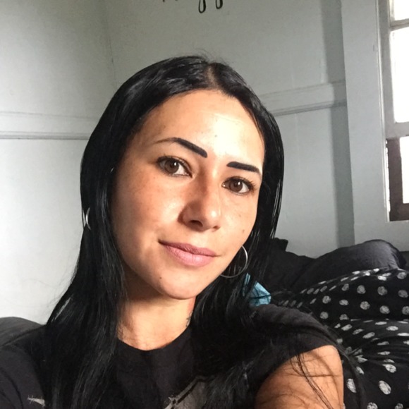 Profile Picture of Ashley Rodrigues (@ashleymichiko) on Poshmark
