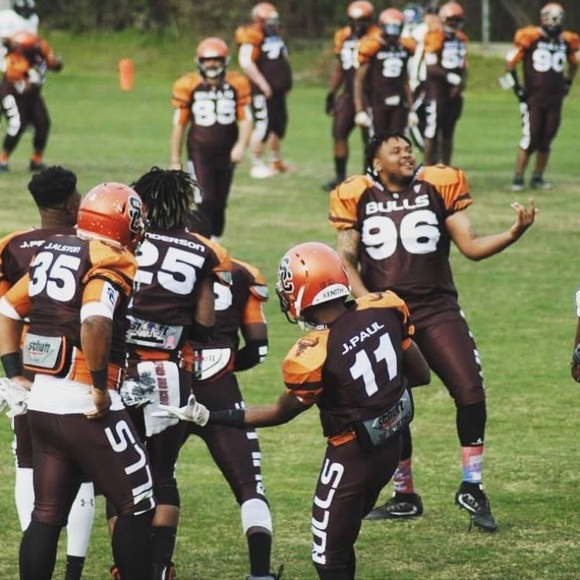 Profile Picture of Josh Anderson (@machiavelli25) on Poshmark