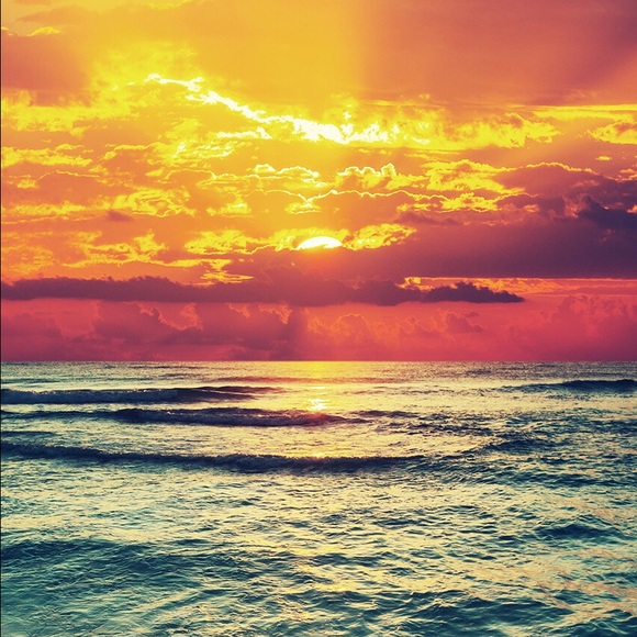 Profile Picture of Jordan Lim (@harpoon17) on Poshmark