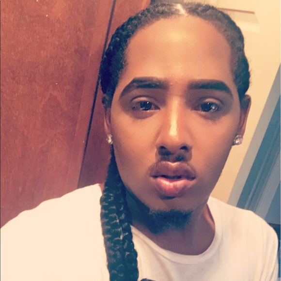 Profile Picture of Bryon Russell (@charli_bry) on Poshmark